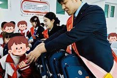 雷锋精神暖校园 建行爱心伴成长——建行吉林省分行团委联合公主岭支行张富清金融服务队开展学雷锋志愿服务活动