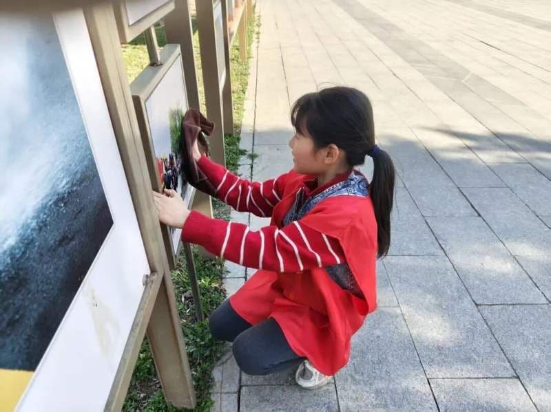 清明护绿・文明同行｜怀柔滨湖公园环保志愿行动暖人心
