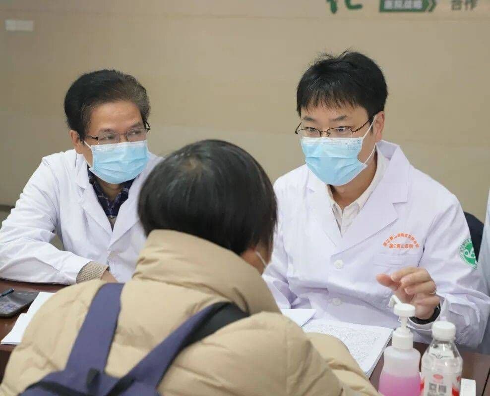 在沪泉州籍医疗专家清明返乡义诊：服务乡梓送健康